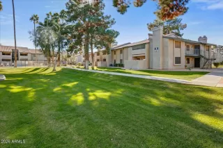 Photo #5: 6972444 Listing