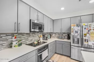 Photo #2: 6972540 Listing 