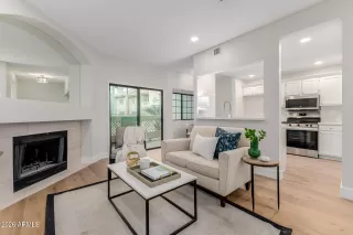 Photo #4: 6972742 Listing