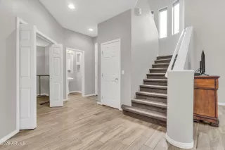 Photo #2: 6972837 Listing 