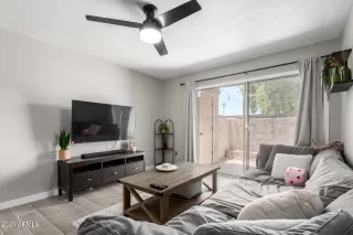 Photo #2: 6972984 Listing 