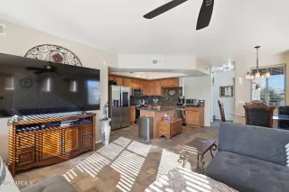 Photo #5: 6973195 Listing 