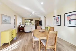 Photo #5: 6973244 Listing 