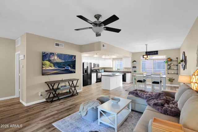 MLS: 6973247 Condo For Sale