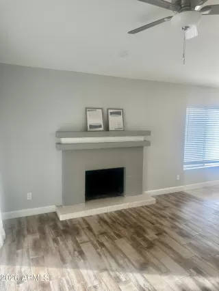 Photo #4: 6973278 Listing