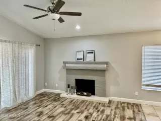 Photo #6: 6973278 Listing