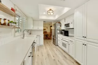 Photo #6: 6973316 Listing 