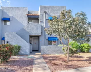 Photo #2: 6973415 Listing