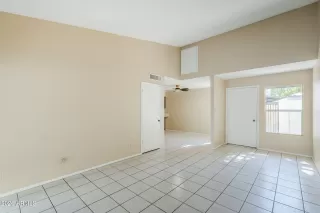 Photo #3: 6973602 Listing 