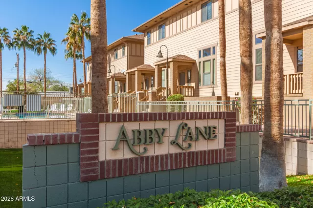 MLS: 6973811 Condo For Sale