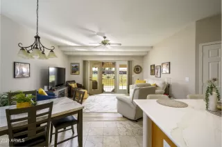 Photo #3: 6973923 Listing 