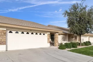 Photo #4: 6974297 Listing