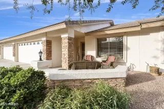 Photo #6: 6974297 Listing