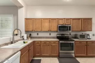 Photo #4: 6974460 Listing 