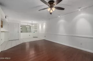 Photo #5: 6974938 Listing