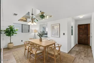 Photo #4: 6975058 Listing 