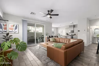 Photo #3: 6975077 Listing 