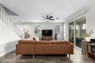 Photo #5: 6975077 Listing 