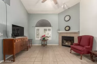 Photo #5: 6975166 Listing