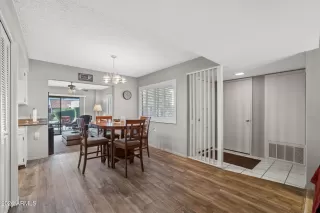 Photo #4: 6975270 Listing 