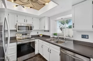 Photo #6: 6975471 Listing