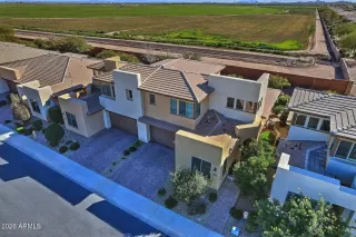 Photo #2: 6975618 Listing 