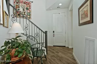 Photo #6: 6975618 Listing 