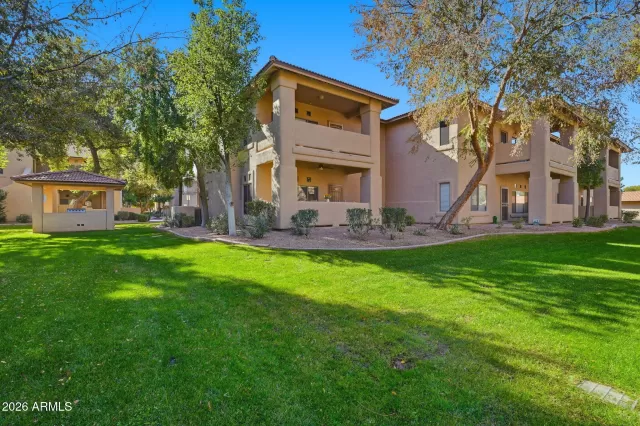 MLS: 6975736 Condo For Sale