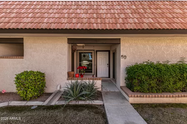 MLS: 6975758 Condo For Sale