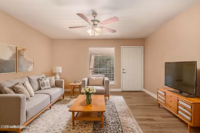 MLS: 6975814 Condo For Sale