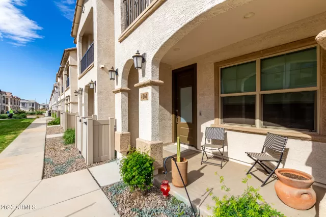 MLS: 6975864 Condo For Sale