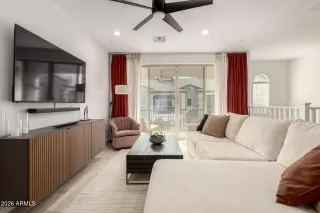 Photo #3: 6975864 Listing