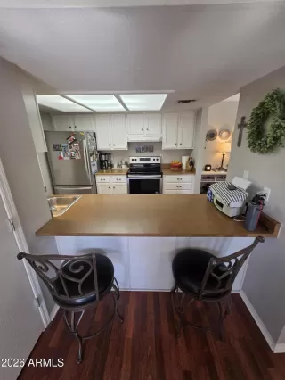 Photo #5: 6976275 Listing 