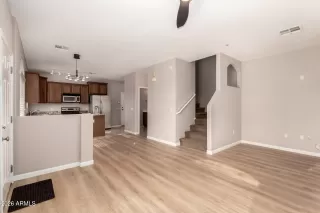 Photo #3: 6976303 Listing