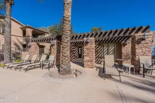 Photo #2: 6976525 Listing