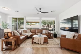 Photo #1: 6976741 Listing 