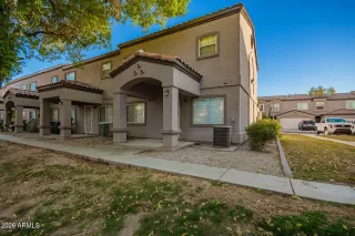 Photo #3: 6976743 Listing