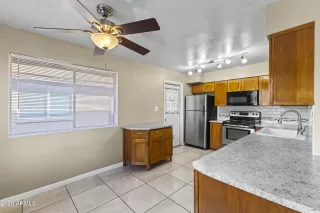 Photo #4: 6976768 Listing 