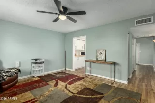 Photo #3: 6976785 Listing 