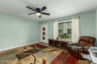 Photo #4: 6976785 Listing 