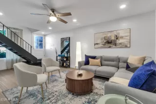 Photo #2: 6976836 Listing 