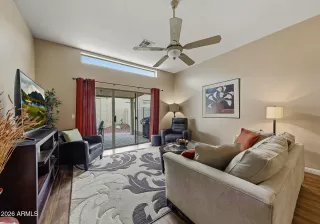 Photo #3: 6976870 Listing