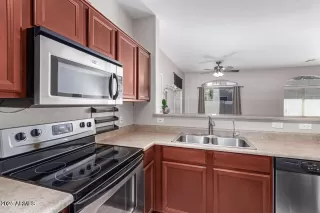 Photo #3: 6976993 Listing 