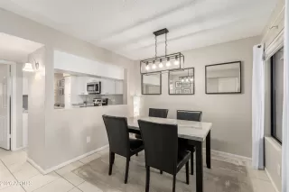 Photo #2: 6977223 Listing