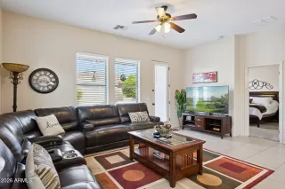 Photo #6: 6977265 Listing