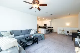 Photo #6: 6977552 Listing