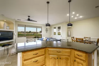 Photo #6: 6977571 Listing 