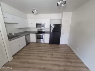 Photo #2: 6977574 Listing