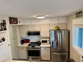 Photo #3: 6977760 Listing 