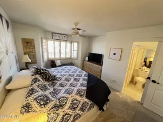 Photo #6: 6977765 Listing